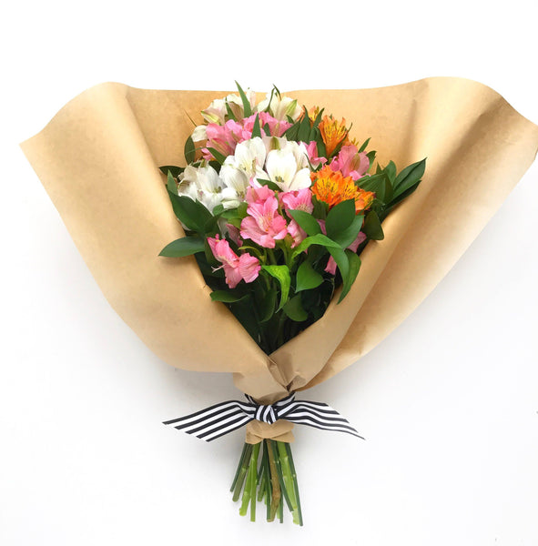 Alstroemeria Flower Bouquet | The Sangria BYDEAU
