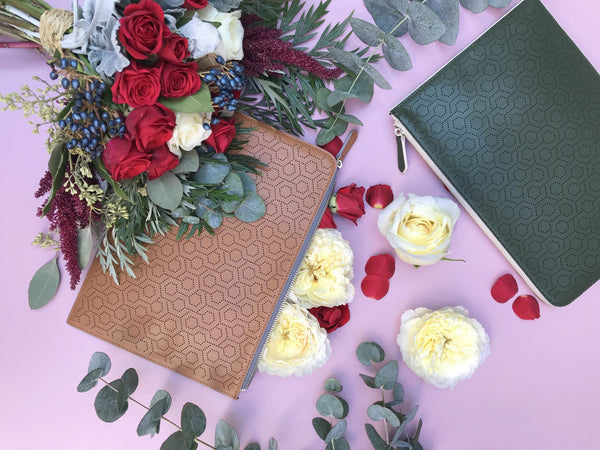 MISCHA Folio Pouch + Flowers | Oak